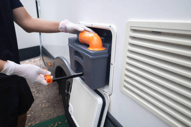 Best Porta potty delivery and setup  in Lla Lla East, WA